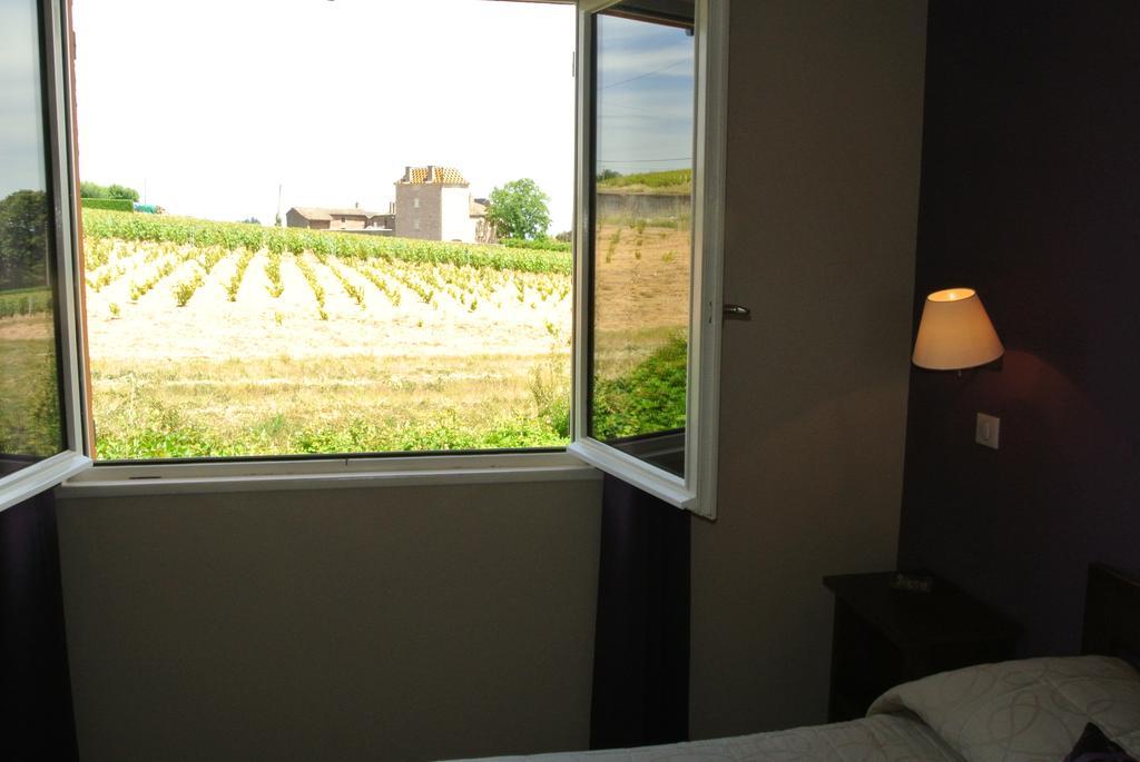 Hotel Des Vignes Julienas ภายนอก รูปภาพ